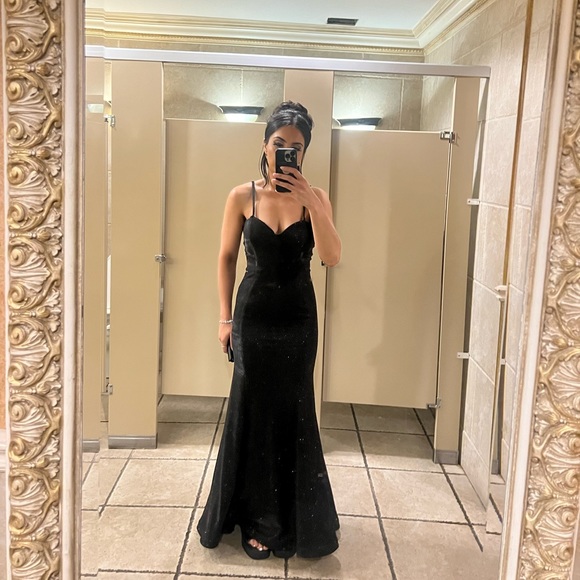 Black mermaid dress / gown, corset, spandex, gently shimmery material, lining - Picture 6 of 8